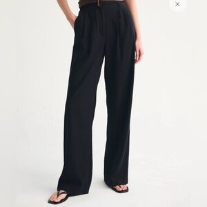 NWT Abercrombie & Fitch Sloane Tailored Linen Blend Wide Leg Pants M pleated